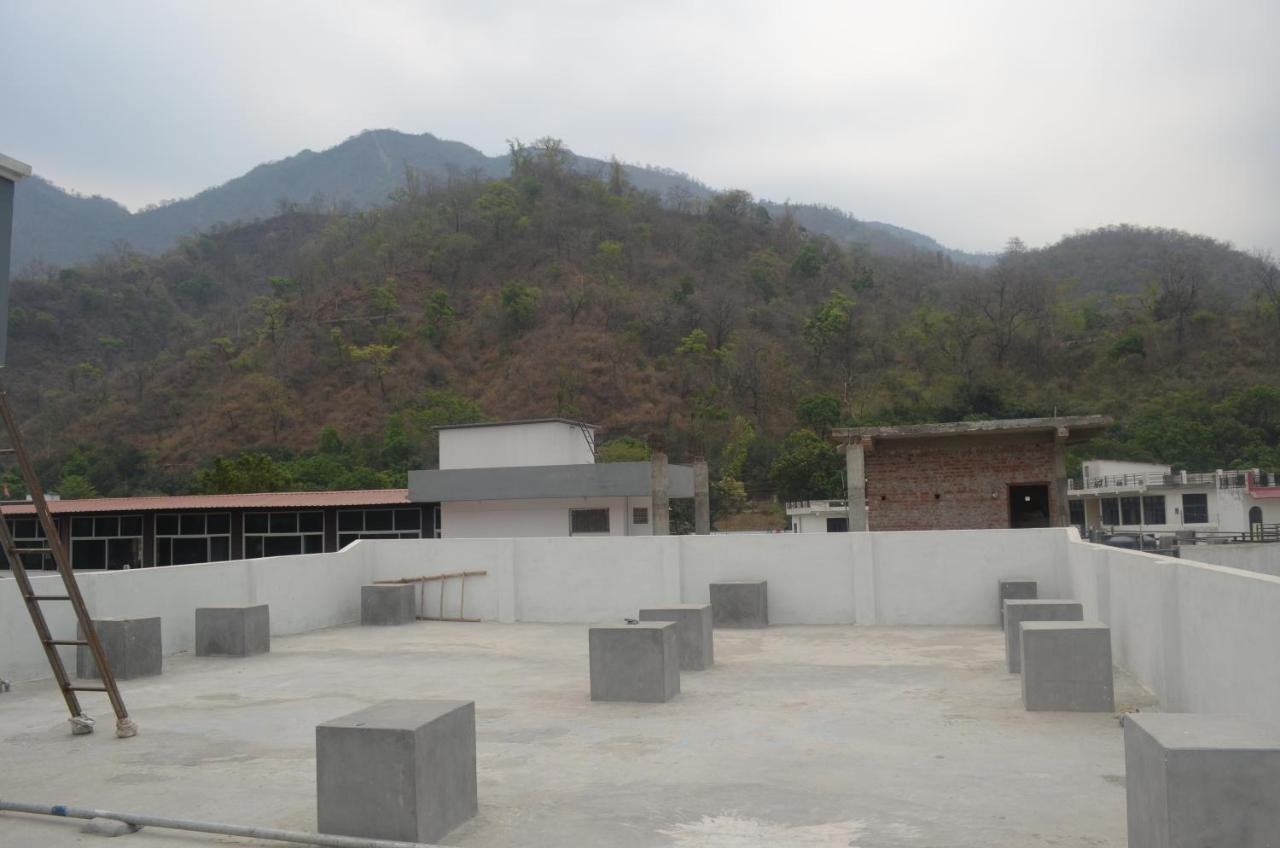 The Village Rishīkesh Buitenkant foto